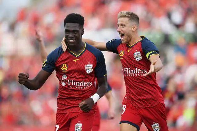 詹姆斯29分浓眉仅8分 热火大胜湖人41分创纪录